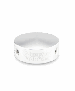 A white ring with the words " hamilton statler ".